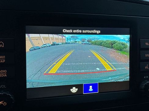 Used 2023 Mercedes-Benz Metris Passenger image 20