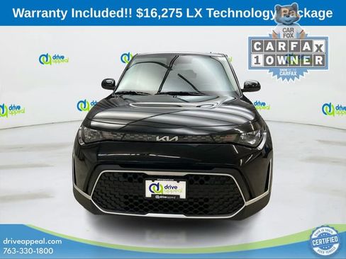 Used 2024 Kia Soul LX w/ Option Group 015 FWD image 2
