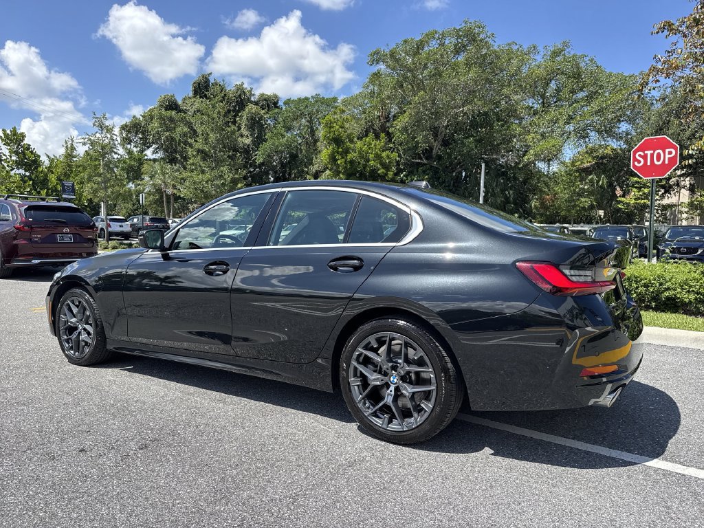 Used 2026 BMW 330i xDrive Sedan AWD/4WD image 26