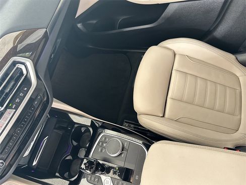 Used 2023 BMW X4 M40i w/ Premium Package image 24