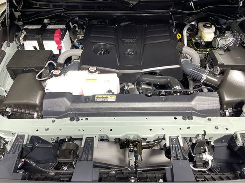 Certified 2025 Toyota Tundra Limited image 9