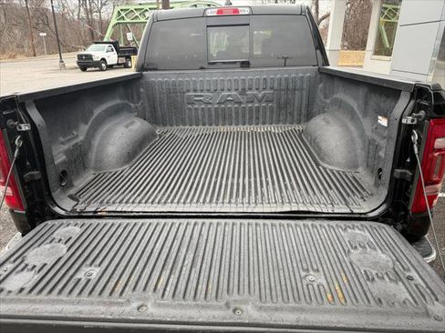 Certified 2021 RAM 1500 Laramie image 9