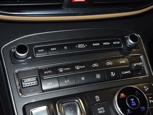 Used 2023 Hyundai Santa Fe Calligraphy image 13