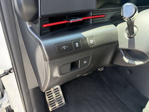Used 2025 Hyundai Kona N Line FWD image 9