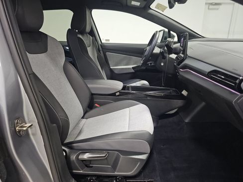 Used 2023 Volkswagen ID.4 Pro RWD image 4