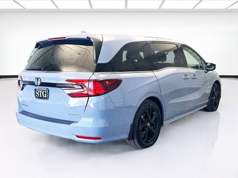 Used 2023 Honda Odyssey Sport image 4