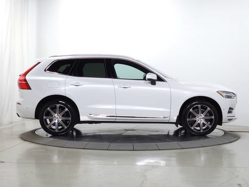 Used 2018 Volvo XC60 T6 Inscription w/ Luxury Seat Package AWD/4WD image 13