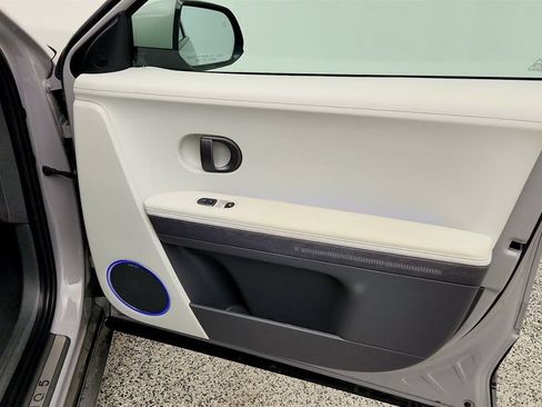 Used 2025 Hyundai Ioniq 5 Limited RWD image 24