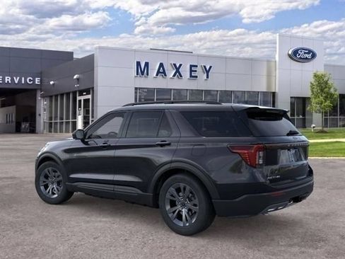 Used 2026 Ford Explorer Active w/ Active Comfort Package AWD/4WD image 4
