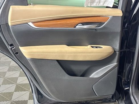 Used 2018 Cadillac XT5 Platinum w/ Driver Assist Package image 20