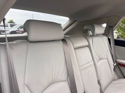 Used 2006 Lexus RX 330 FWD image 26