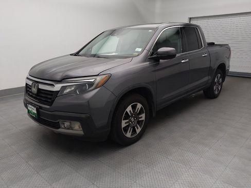 Used 2017 Honda Ridgeline RTL-E image 2