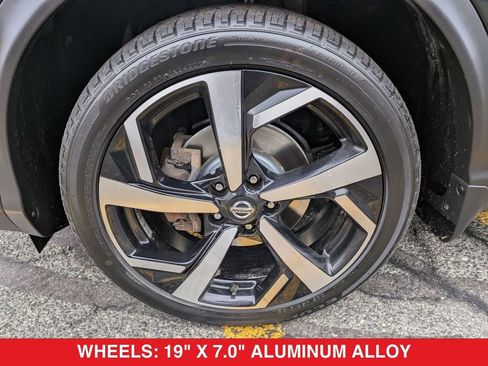 Certified 2022 Nissan Rogue Sport SL w/ Premium Package image 10