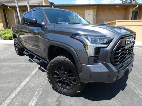 Used 2024 Toyota Tundra Limited w/ TRD Off-Road Package AWD/4WD image 5
