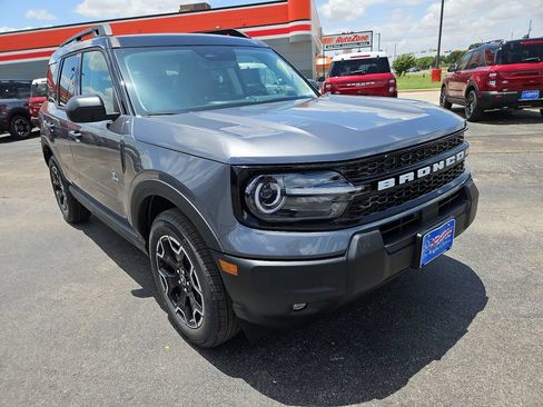 New 2026 Ford Bronco Sport Outer Banks AWD/4WD image 2