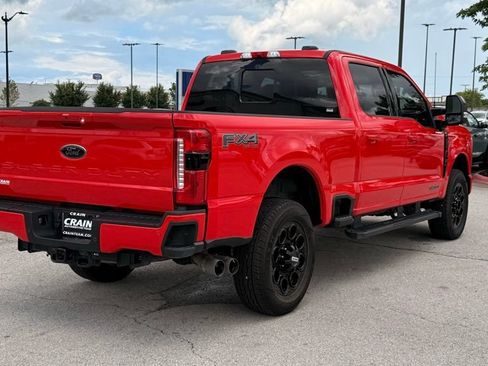 Used 2024 Ford F250 Lariat w/ Black Appearance Package AWD/4WD image 7