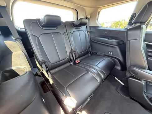 Used 2022 Jeep Grand Cherokee L Limited image 14