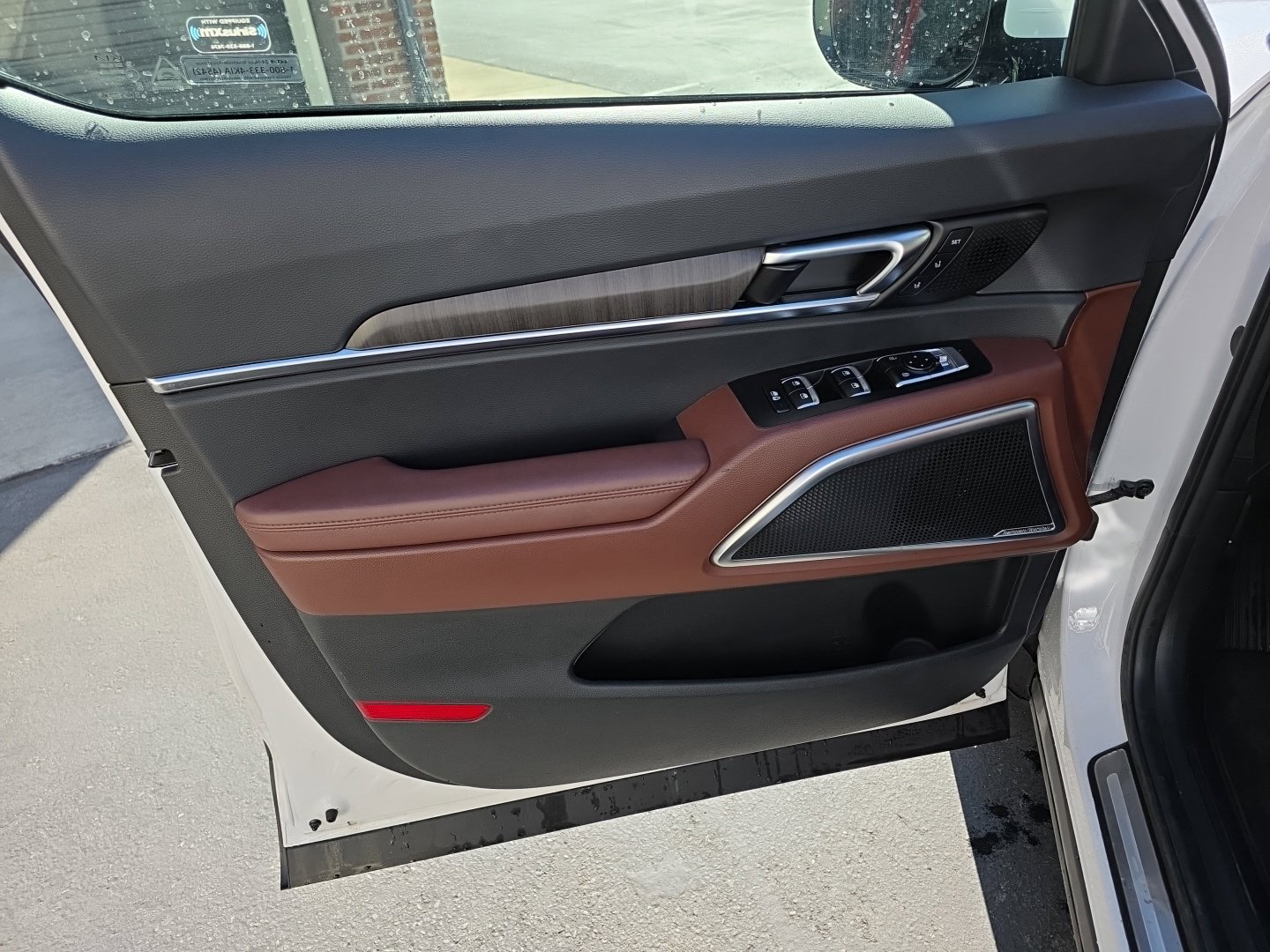 Used 2024 Kia Telluride SX Prestige w/ Towing Package AWD/4WD image 20