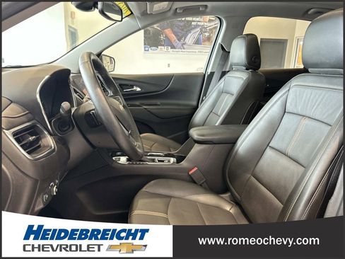 Used 2023 Chevrolet Equinox Premier AWD/4WD image 13