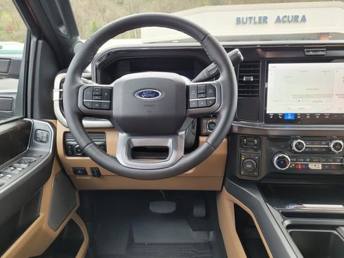 New 2026 Ford F350 Lariat w/ FX4 Off-Road Package image 13