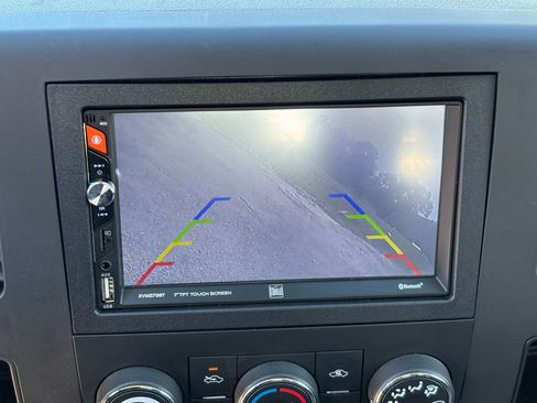 Used 2011 Chevrolet Silverado 3500 W/T image 18