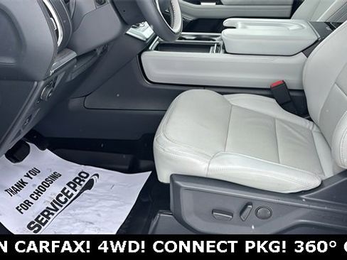 Used 2025 Ford Expedition Platinum image 22