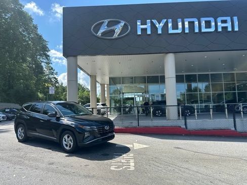 Used 2022 Hyundai Tucson SEL FWD image 1