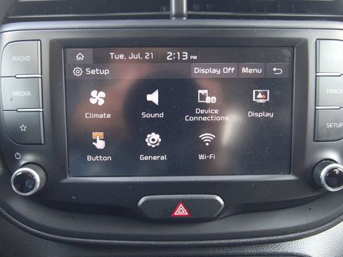 Used 2023 Kia Soul LX FWD image 29