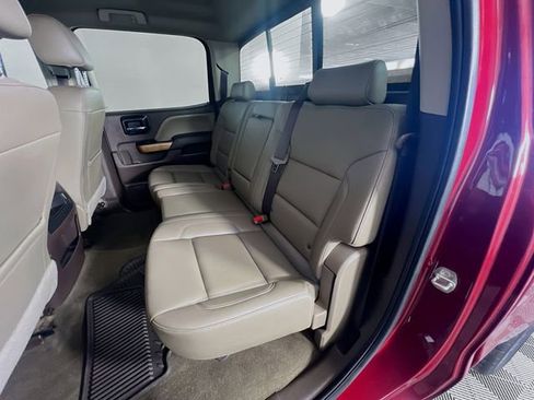 Used 2018 Chevrolet Silverado 1500 LTZ image 26