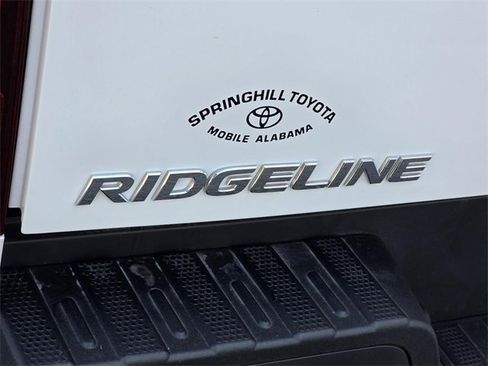 Used 2023 Honda Ridgeline RTL-E image 37