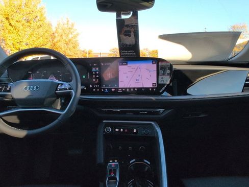 New 2025 Audi Q5 Premium Plus image 23