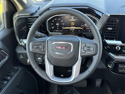New 2026 GMC Sierra 1500 Elevation image 8
