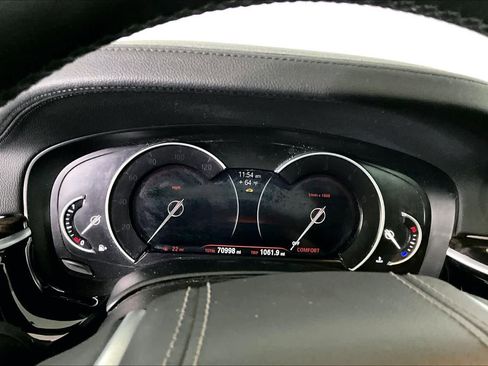 Used 2017 BMW 540i xDrive AWD/4WD image 26