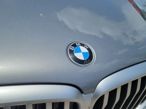 Used 2024 BMW X5 xDrive40i w/ Premium Package AWD/4WD image 6