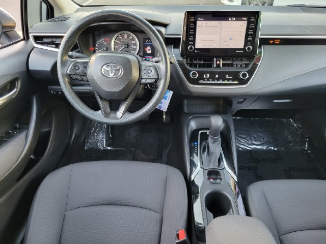 Used 2021 Toyota Corolla LE FWD image 6