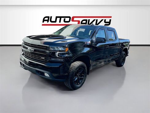 Used 2022 Chevrolet Silverado 1500 LT Trail Boss w/ Convenience Package II image 3