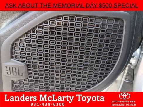 Used 2025 Toyota 4Runner TRD Off-Road Premium AWD/4WD image 13