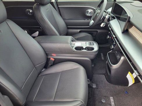 New 2026 Hyundai Ioniq 9 SEL image 16