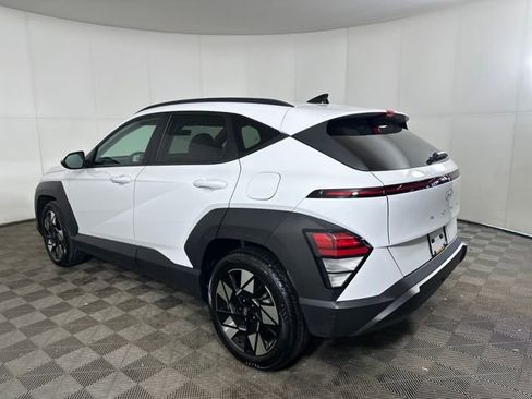 Used 2024 Hyundai Kona SEL w/ Convenience Package image 5