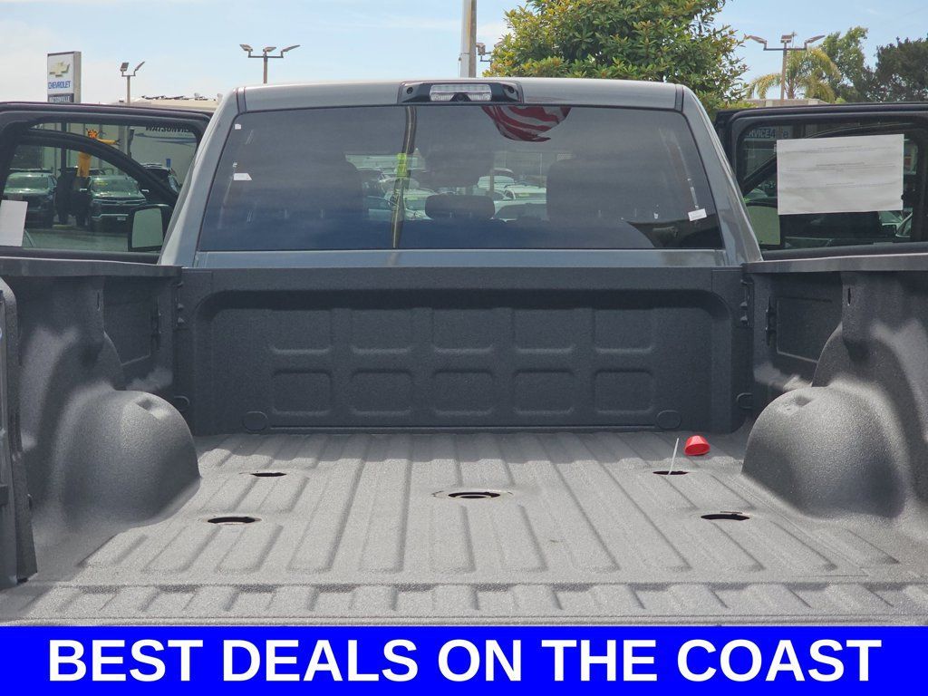 New 2027 RAM 3500 Big Horn AWD/4WD image 12