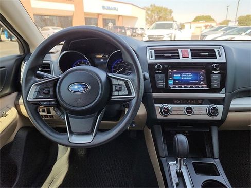 Used 2019 Subaru Outback 2.5i image 12
