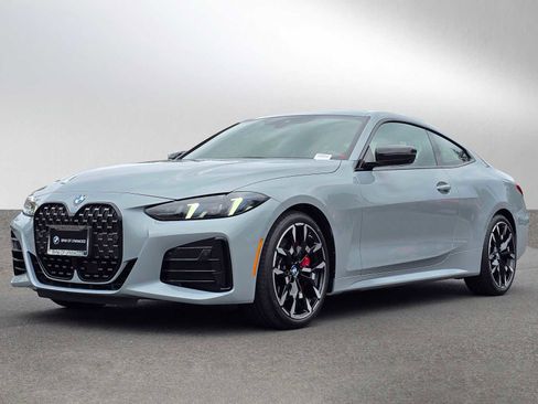 Used 2026 BMW 430i xDrive Coupe w/ M Sport Package AWD/4WD image 7
