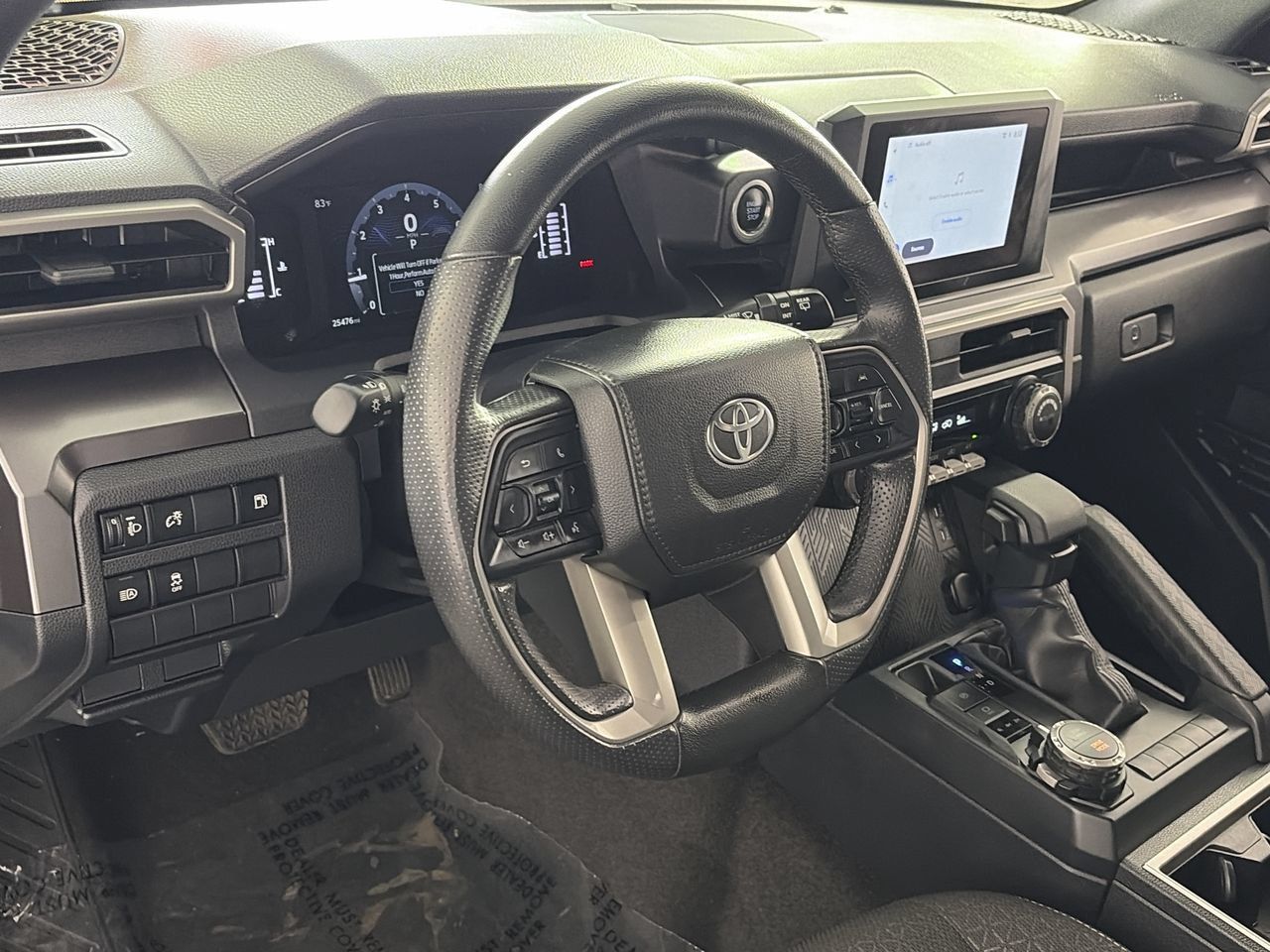 Used 2025 Toyota 4Runner SR5 AWD/4WD image 11