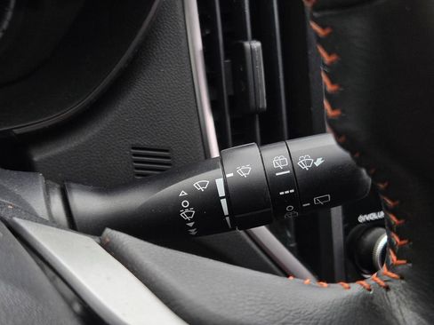 Used 2018 Subaru Crosstrek 2.0i Premium AWD/4WD image 24