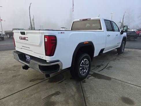 Used 2025 GMC Sierra 3500 SLT w/ X31 Off-Road Package image 6