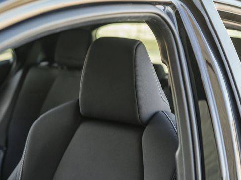 Used 2022 Toyota Corolla Hatchback image 30