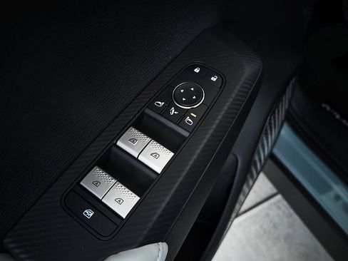 New 2026 Mitsubishi Outlander SE FWD image 17