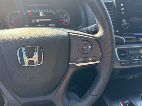 Used 2022 Honda Pilot Sport image 25