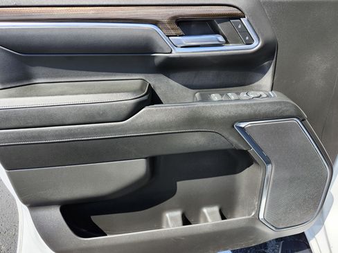 Used 2023 Chevrolet Silverado 1500 LT Trail Boss w/ Protection Package image 19