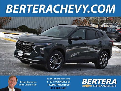 New 2026 Chevrolet Trax LT w/ Sunroof Package image 1